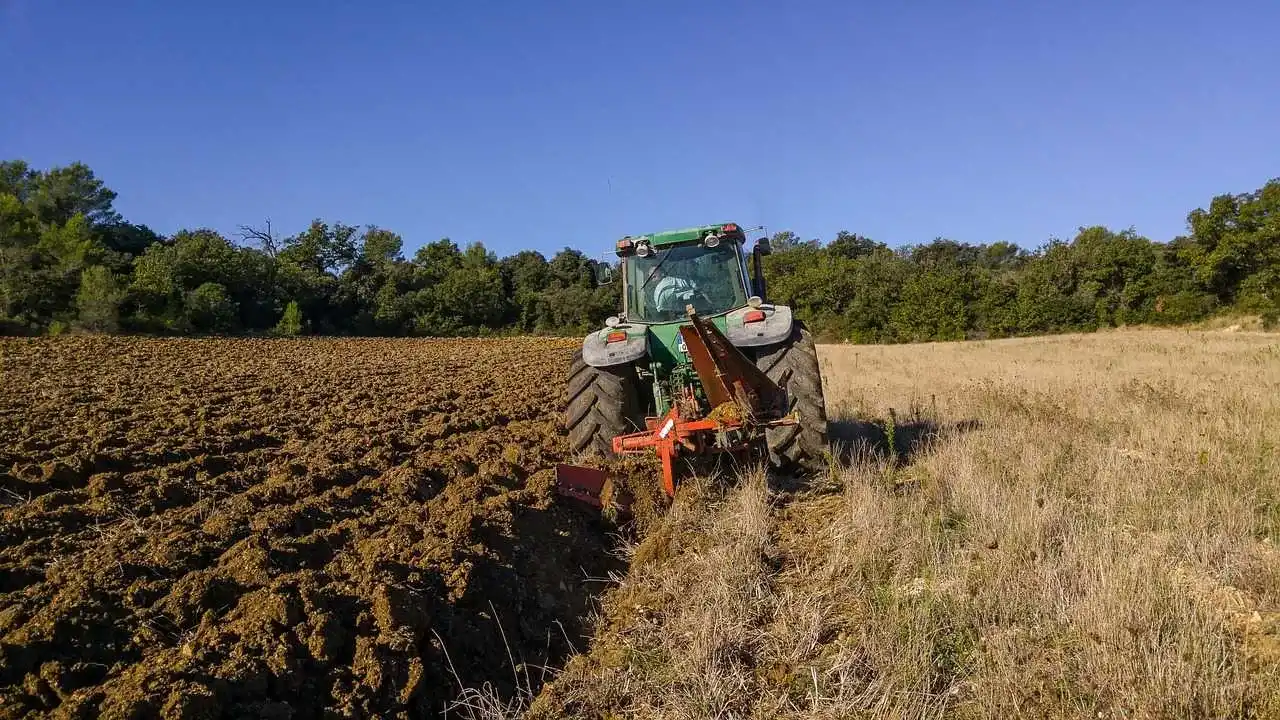 Migliori trattori agricoli nel 2023 